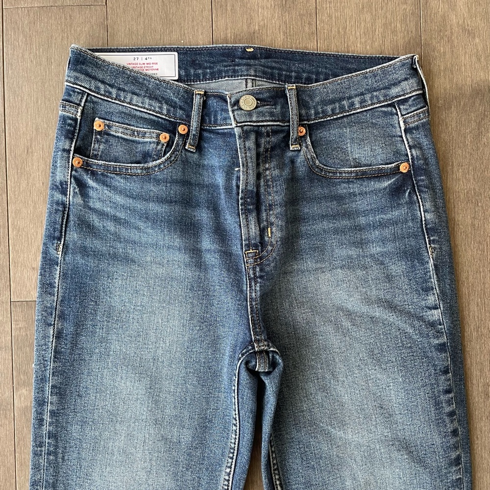 Gap vintage slim mid rise jeans, medium blue, size 27 tall - Picture 6 of 7